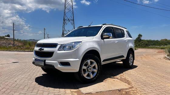 CHEVROLET TRAILBLAZER 3.6 LTZ 4X4 V6 GASOLINA 4P AUTOMÁTICO